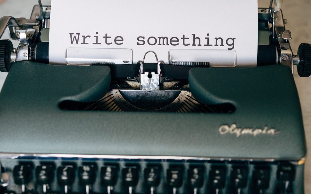 Bridging the Gap: How AI Health Blog Writers are Making Healthcare Information More Accessible